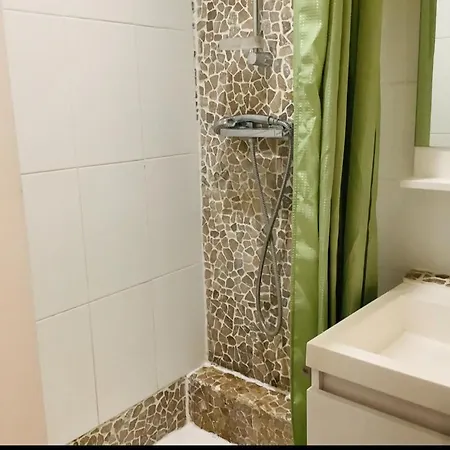 Apartment Eco'cooning Nimes